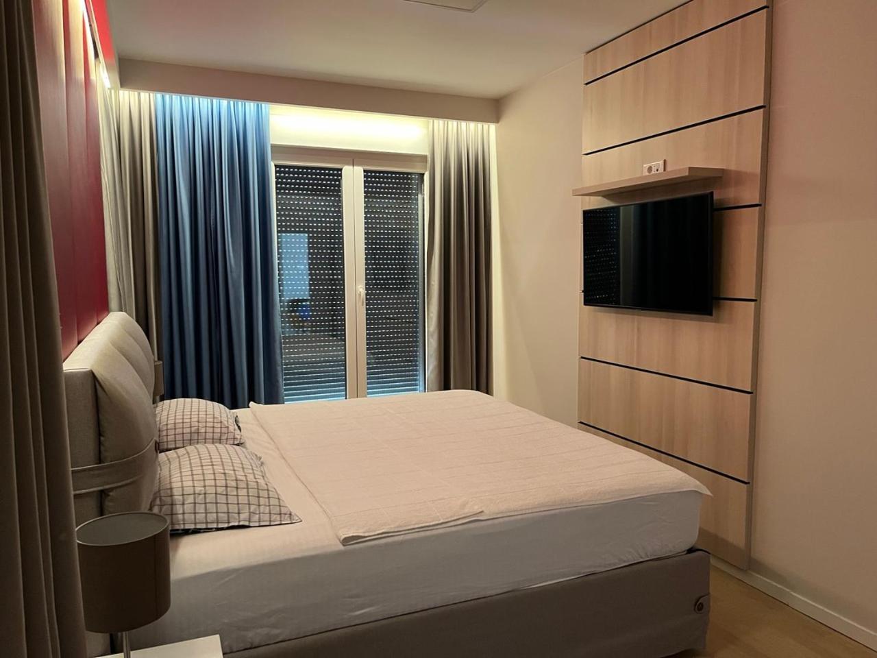 Luxury Apartment Concept Mostar Bagian luar foto